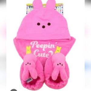 Peeps Baby Hat Bib Shoes